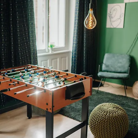 Cinema Billiard & Foosball - Centre プラハ
