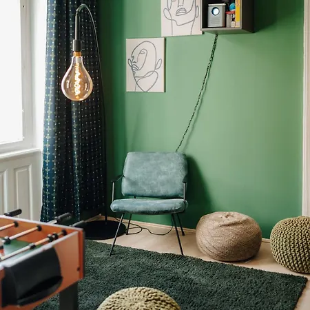 Cinema Billiard & Foosball - Centre Apartamento *