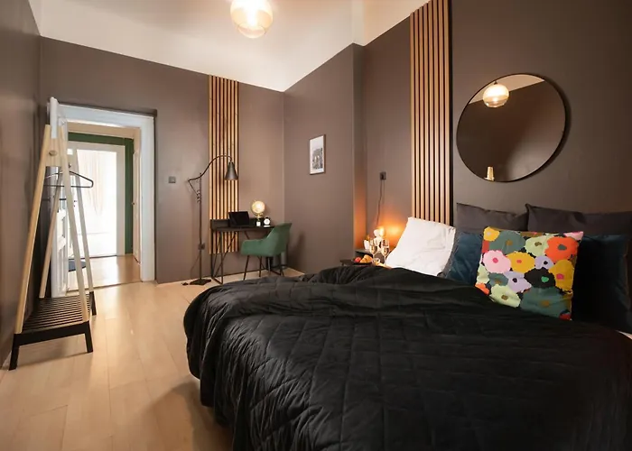 Apartamento Cinema Billiard & Foosball - Centre *
