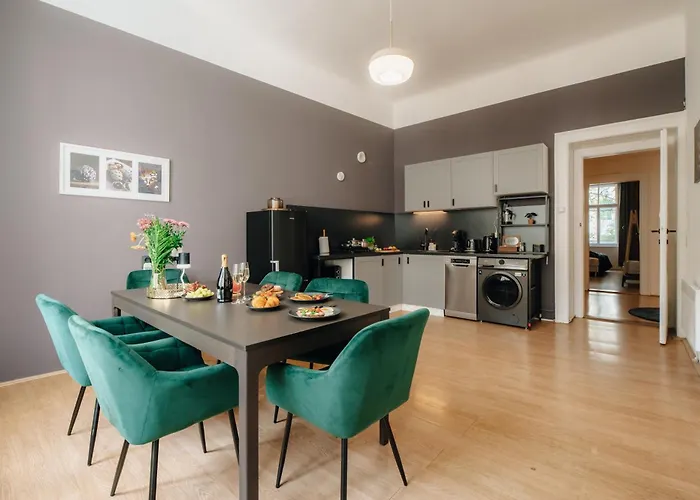Cinema Billiard & Foosball - Centre Apartamento Praga