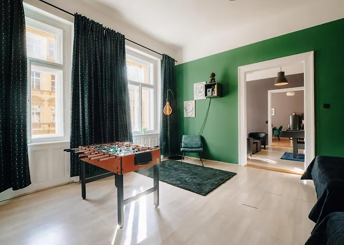 Apartamento Cinema Billiard & Foosball - Centre Praga