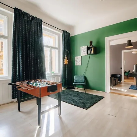 Lägenhet Cinema Billiard & Foosball - Centre Prag